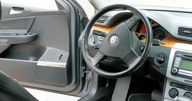 Volkswagen Passat cena 13900 przebieg: 295800, rok produkcji 2007 z Oborniki małe 326